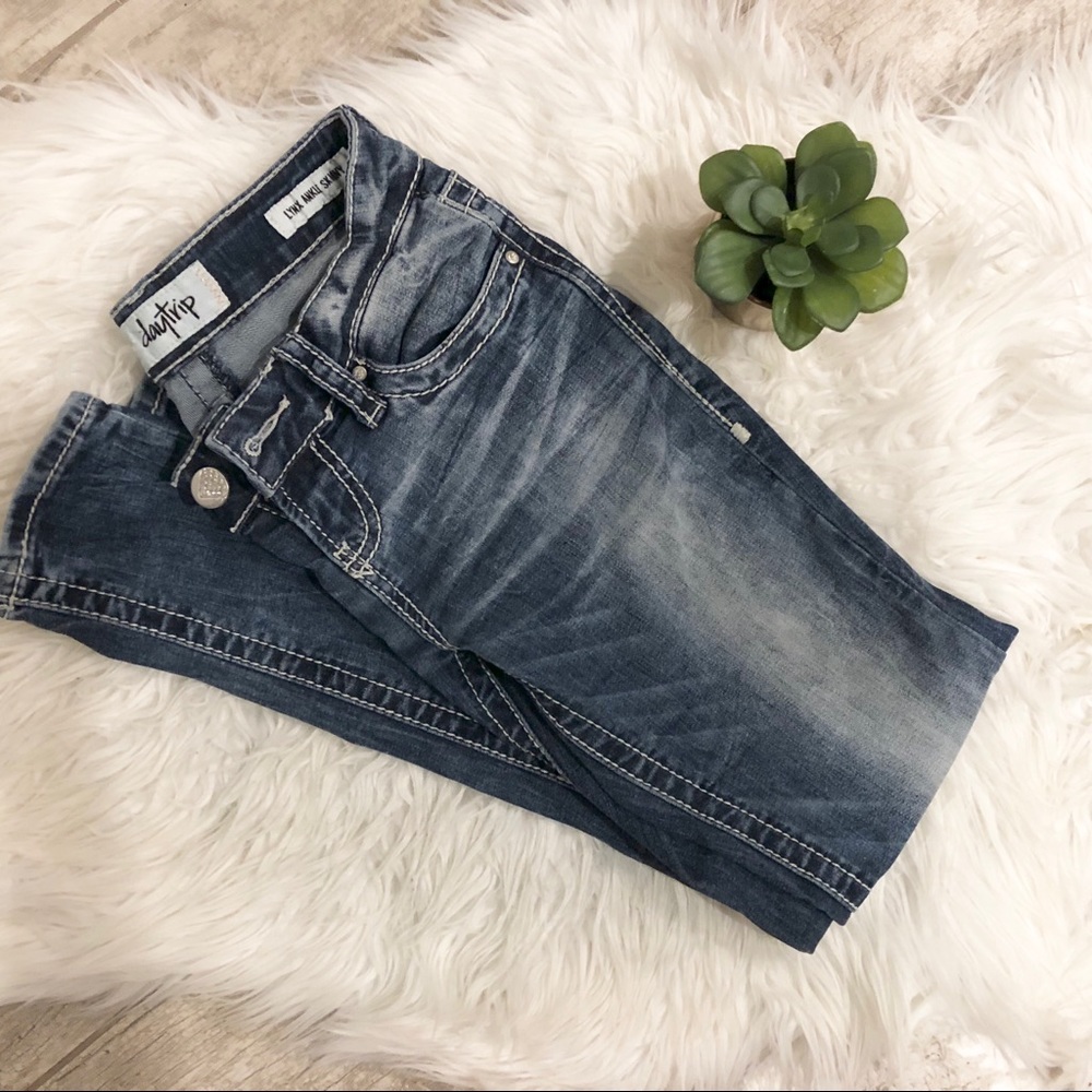DayTrip skinny ankle jeans